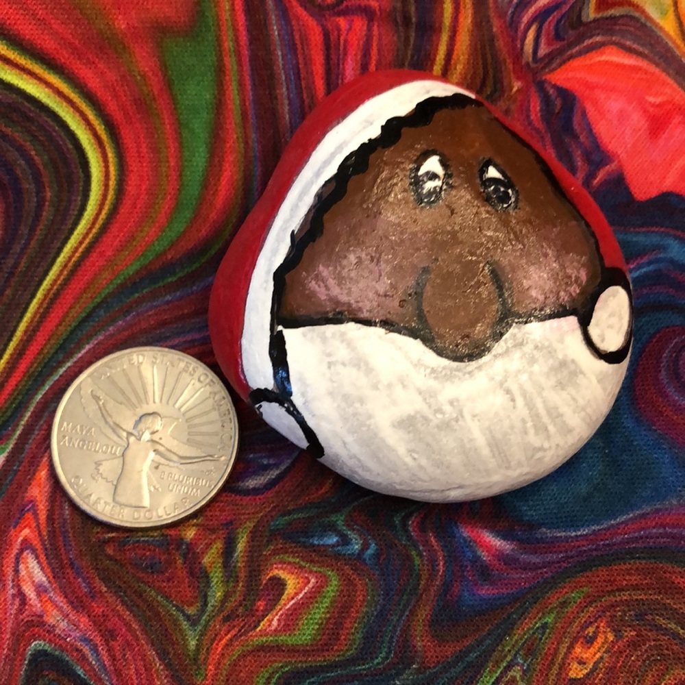 SANTA HAND- PAINTED ROCK - Picture 3 of 5
